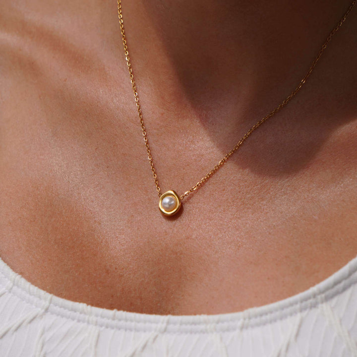 Aurelia Pearl Necklace