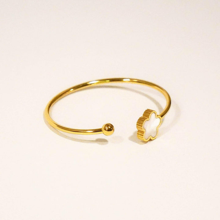 Cia Five Leaf Clover Adjustable Solid Bangle