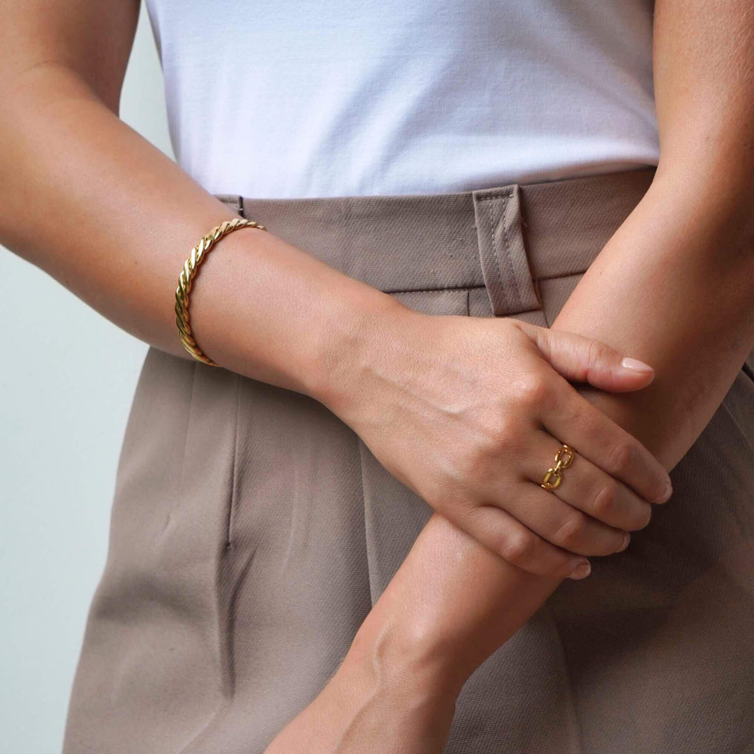 Coco Cuban Chain Bangle