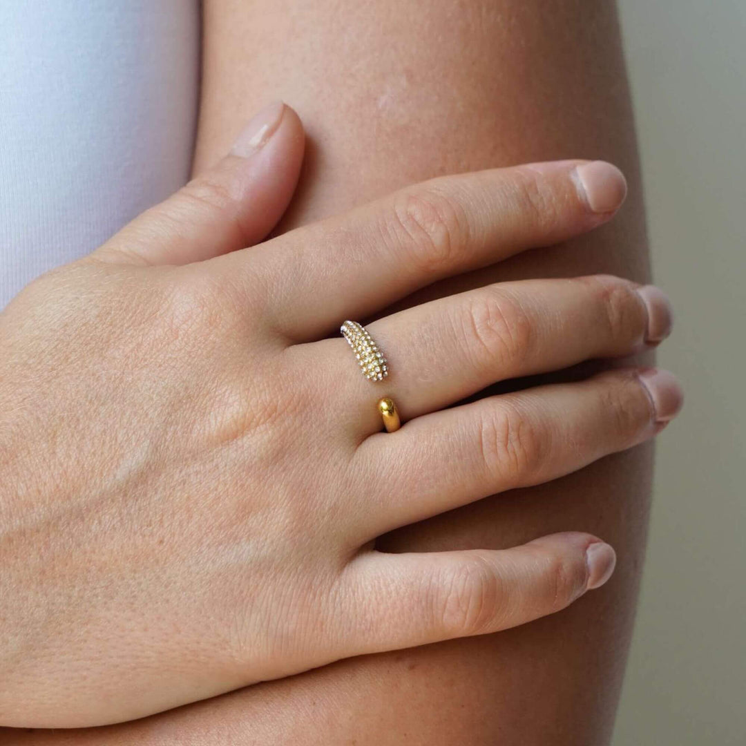 Delilah Crystal Ring