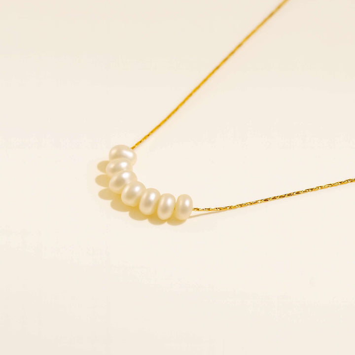 Elara Pearl Necklace