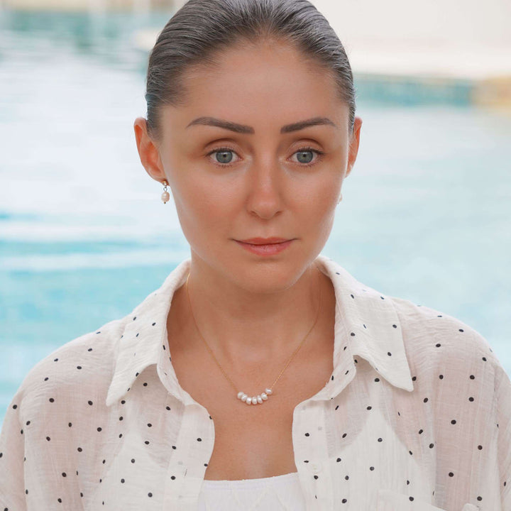 Elara Pearl Necklace