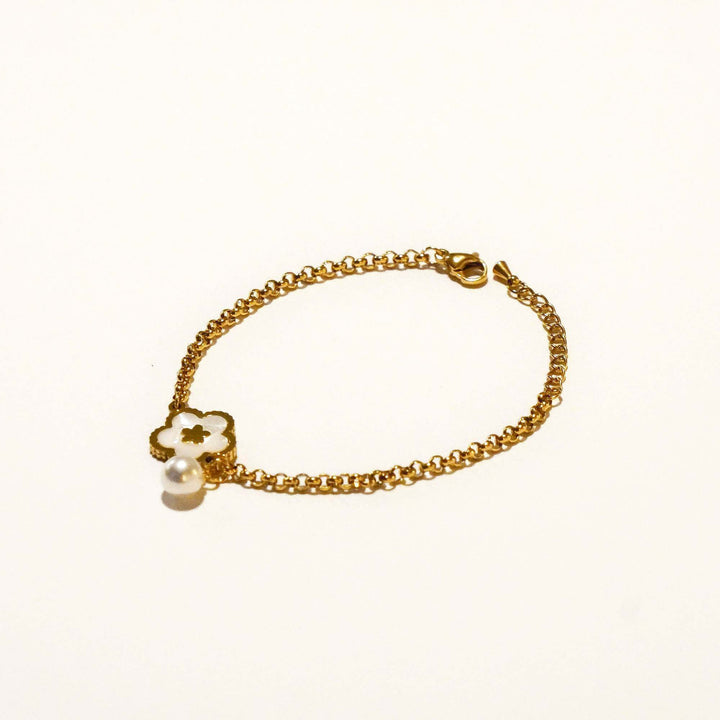 Flora Pearl Bracelet